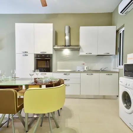 Appartement Spacious And Bright 3 Bedroom Gzira