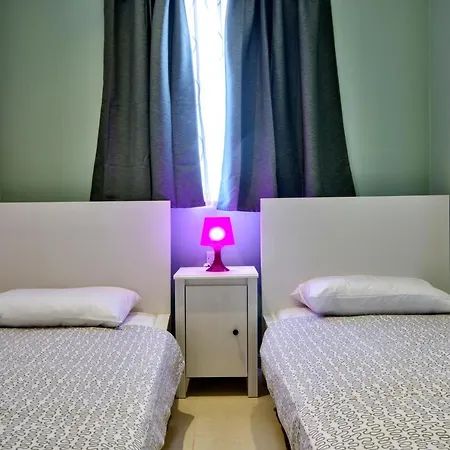 Appartement Spacious And Bright 3 Bedroom *